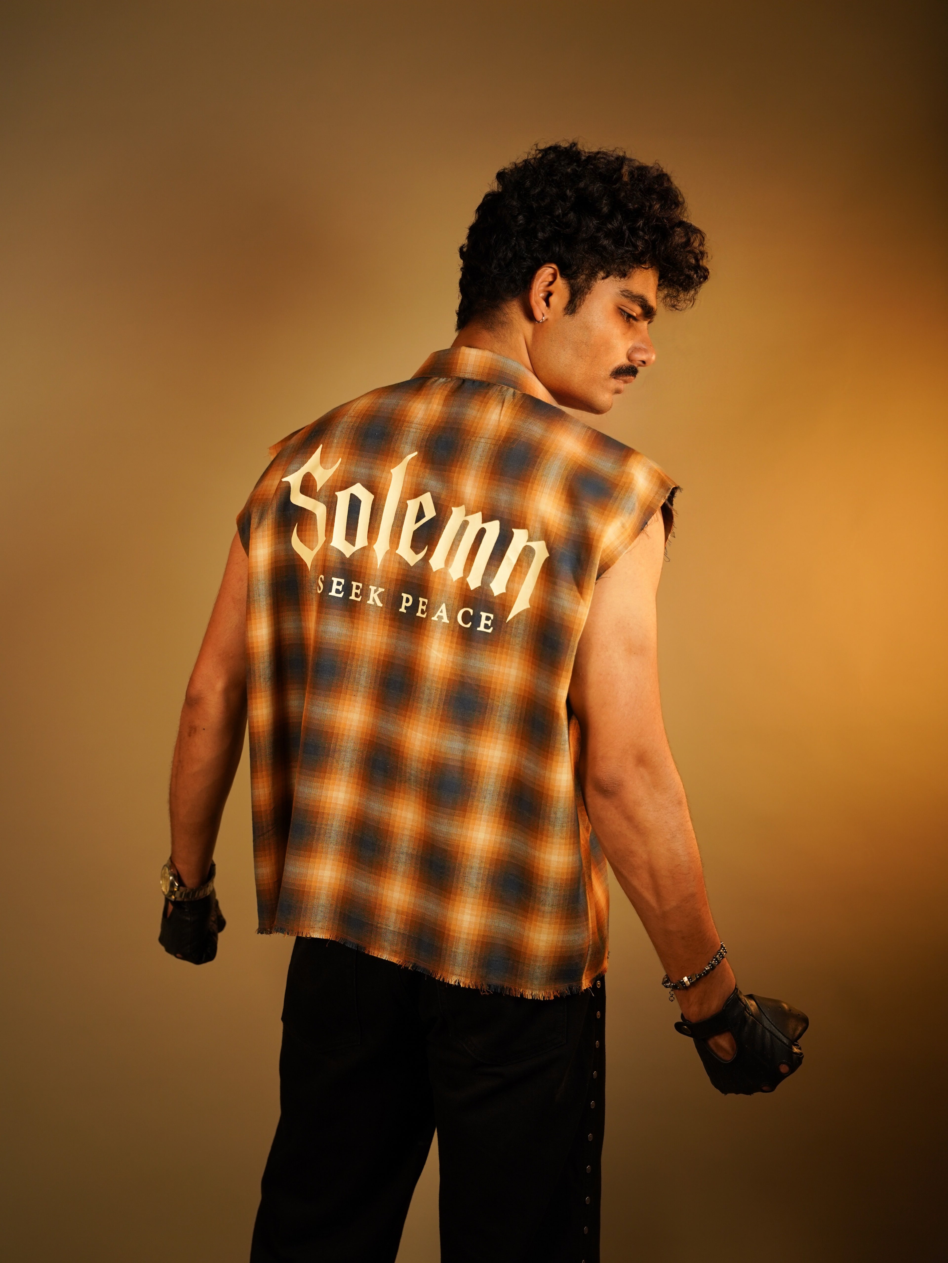 Sleeveless FLANNEL printed cotton SHIRT(cowboy button)