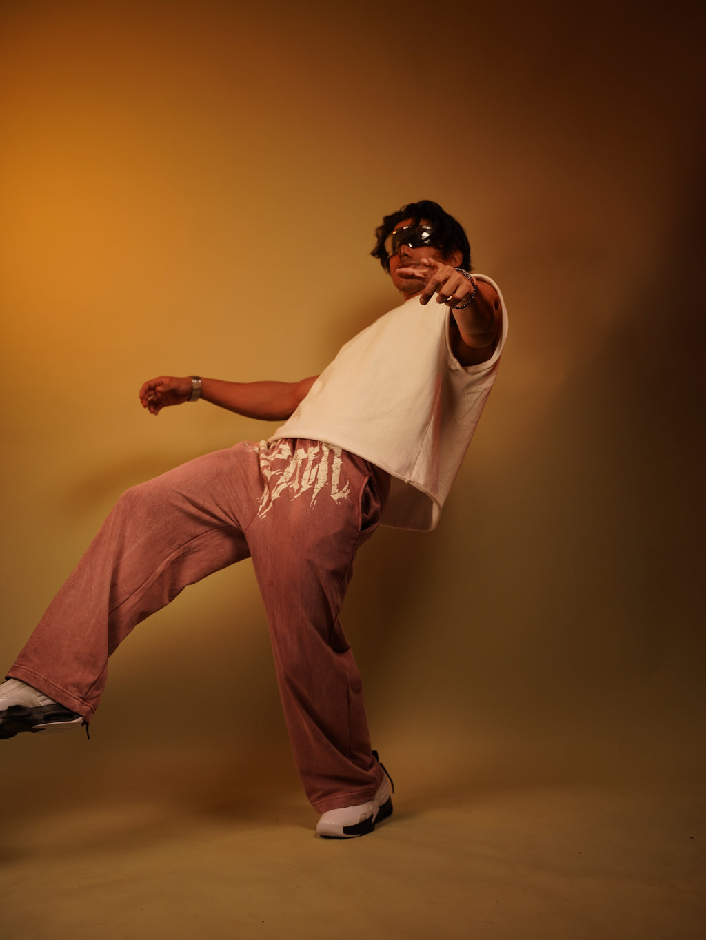 GRUNGE LOOSE FIT JOGGERS