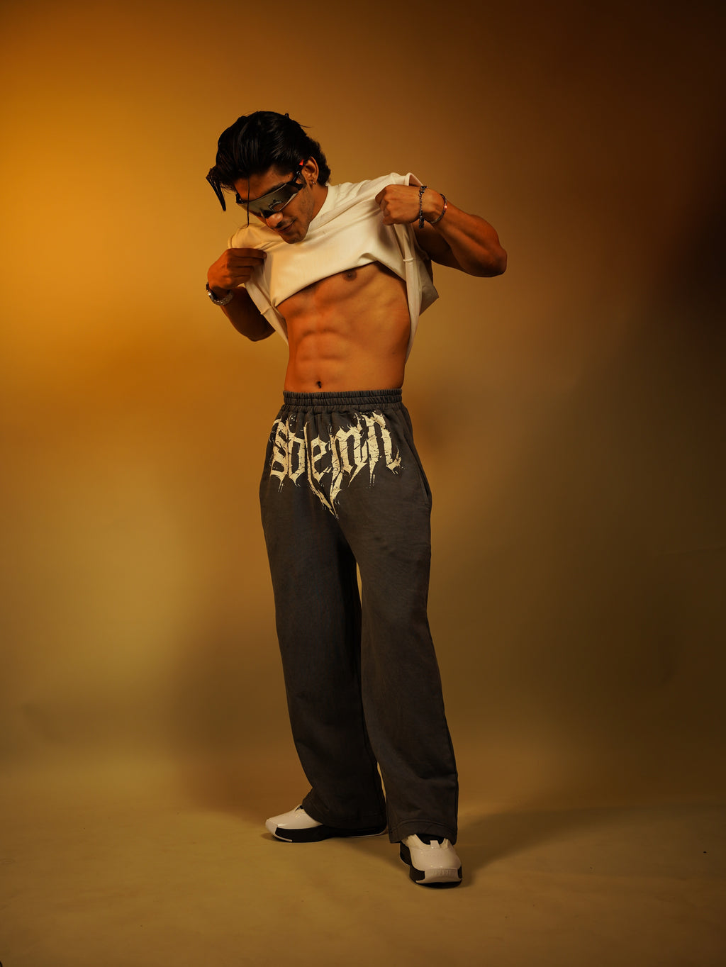 GRUNGE LOOSE FIT JOGGERS